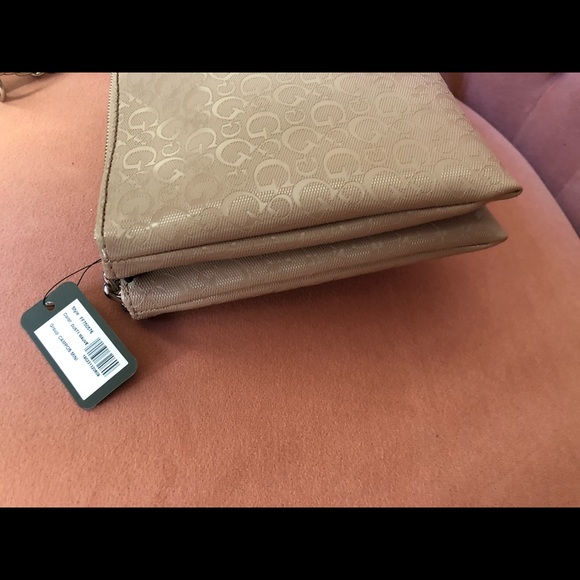 Guess crossbody handbag - Picture 6 of 12